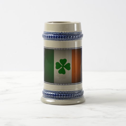 Nationale Flagge Irlands, Harfe, grüne Kleeblätter Bierglas (Mittel)