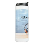 Nationaler Radiotag Thermosbecher (Nach links gedreht)