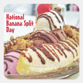 Nationaler Tag der Bananensplit Quadratischer Aufkleber
