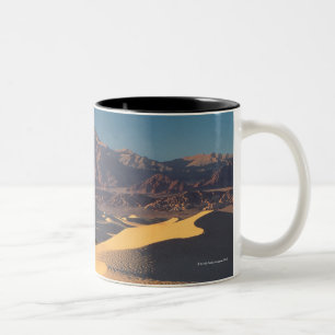 Nationales Monument Death Valley, Kalifornien Zweifarbige Tasse