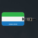 Nationalflagge - Patriotic Gepäckanhänger<br><div class="desc">Der Patriotische Gepäckträger der Nationalflagge Sierra Leones mit der Flagge Sierra Leones, die auf der einen Seite des Anhängers gedruckt wurde. Der mit dem lebendigen Schriftart geschriebene Ländername ist in das Design am unteren Rand integriert. Der Text kann mit der Funktion "Anpassen!" vollständig angepasst werden. Die andere Seite des Tags...</div>