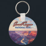 Nationalpark Grand Canyon Schlüsselanhänger<br><div class="desc">Genießen Sie die Aussicht auf den Grand Canyon im Grand Canyon Nationalpark. Der Nationalpark Grand Canyon, der sich im Norden von Arizona befindet, wurde 1919 gegründet und ist eine der bekanntesten natürlichen Sehenswürdigkeiten der Welt. Er zeigt die immense Schönheit des Grand Canyon, der vom Colorado Fluss gemeißelt wurde. Zu den...</div>