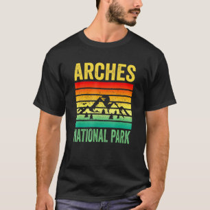 Nationalpark Moab Utah Retro Sonnenuntergang T-Shirt