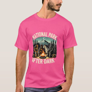 Nationalpark Nachts Dunkles Retro Skelett Wandern T-Shirt