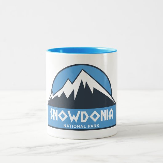 Nationalpark Snowdonia Zweifarbige Tasse (Mittel)
