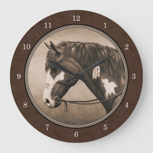 Native American Pinto War Horse in Sepia Große Wanduhr (Vorderseite)