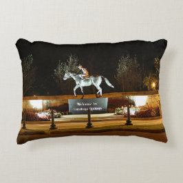 Native Dancer Horse Statue Saratoga Accent Pillow Dekokissen