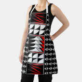 Native Feather Sessing in Red Schürze (InSitu)