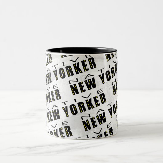 Native New Yorker Pattern Zweifarbige Tasse (Mittel)