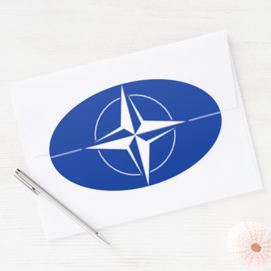 NATO Flag Ovaler Aufkleber (Umschlag)