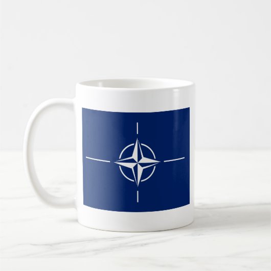 NATO-Flagge Kaffeetasse (Links)