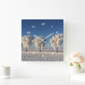Natur Winterschnee bedeckte Bäume Quadratische Wanduhr (Zuhause)