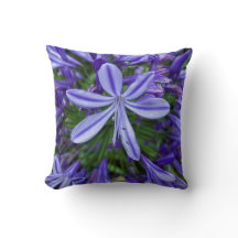 Natural Beauty: Vibrant Purple Flowers in the SAPA