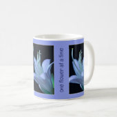 Nature Beauty Hosta Blume Foto, Lavender Blue Kaffeetasse (VorderseiteRechts)
