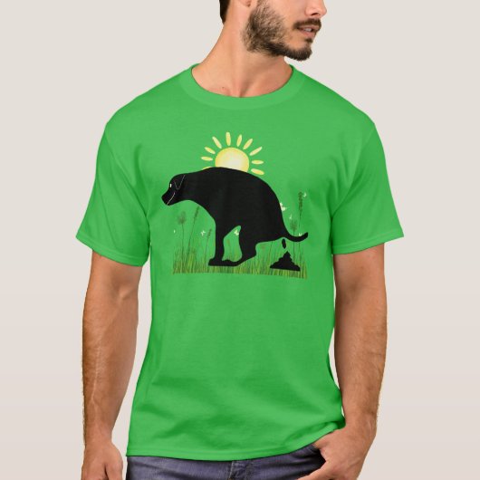 Nature Calls Pooping Dog T-Shirt (Vorderseite)