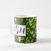 Nature Green Blätter Foto Tall Tree Monogram Kaffeetasse (Vorderseite Links)
