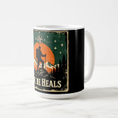 Nature Heals – Outdoor Wellness Mindful Kaffeetasse (VorderseiteRechts)
