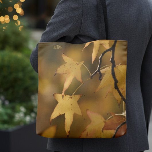 Nature’s Golden Light Botanical Christmas Monogram Tasche