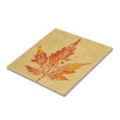 Natureblattdruck von fallendem Ahorn in Gelb und R Fliese (Seite)