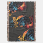 Nature's Watcher: Blauer Wolf im G von Sunset Decke (Vorderseite Vertikal)