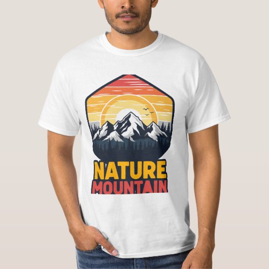 Naturgebirge Abenteuer Retro Reisedesign T-Shirt (Vorderseite)