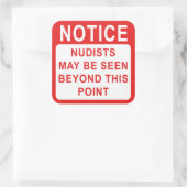 Naturist Camp/Beach-Zeichen Quadratischer Aufkleber (Tasche)