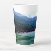 Naturlandschaft Grüner See, Berg und Bäume Milchtasse (Vorderseite)