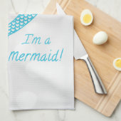 Natürlich trinke ich wie ein Fisch, ich bin eine M Geschirrtuch (Viertel Falte)