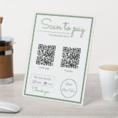 Natürliche Weise grün 2 qqqm Code Business Scan zu Sockelschild (In SItu)