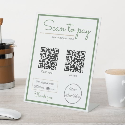 Natürliche Weise grün 2 qqqm Code Business Scan zu Sockelschild (In SItu)