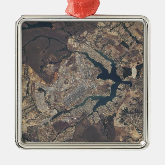 Natürliches Farbbild von BrasÃ, Â ½lia, Brasilien Silbernes Ornament (Vorne)