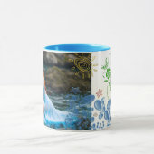 Naturmädchen mit leuchtendem Wasser stylischer Som Tasse (Zentrum)