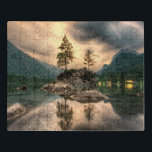 Naturreisen - Wassergebirge Landschaft Puzzle<br><div class="desc">Naturbild der Berglandschaft mit See während eines Gewitters.  frontiernow.com</div>