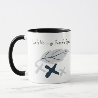 "Naturs Gebräu, Geistes Blick" mit Blattdesign Tasse