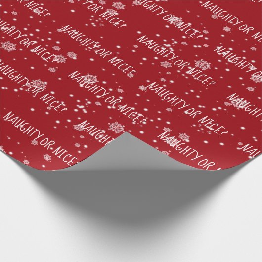 NAUGHTER ODER SCHÖNER Text in Schneeflocken Geschenkpapier (Ecke)