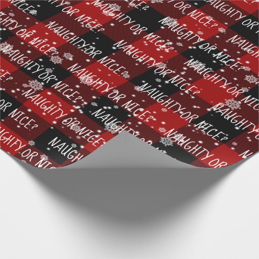 NAUGHTLOS ODER SCHÖN Text und Schneeflocken Geschenkpapier (Ecke)