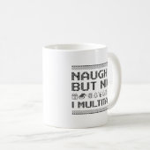 Naughty aber Nice I Multitasking Kaffeetasse (VorderseiteRechts)