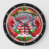 Naughty Elf Shenanigans" - Spielende Weihnachtsmau Große Wanduhr (Vorderseite)