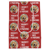 Naughty Nice Pawsome Christmas List, Dog Photo Mittlere Geschenktüte (Rückseite)