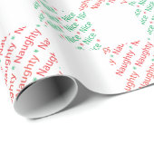 Naughty Nice Red Green Christmas Checkerboard Geschenkpapier (Rolleneckpunkt)