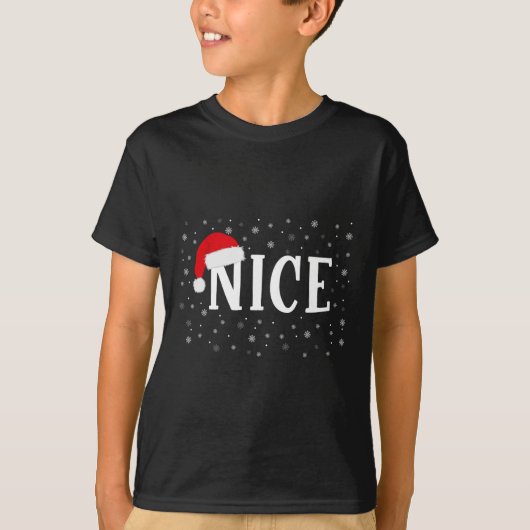 Naughty oder Nice Matching Weihnachtskostüm T-Shirt (Vorderseite)