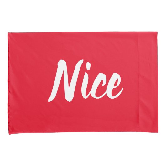 Naughty oder Nice Red and White Pillowcases Kissenbezug (Vorderseite-Rechts)
