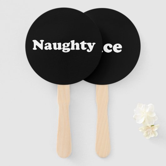 Naughty oder Nice, Set der Fans, Schwarz-weiß Fächer (Vorne und Hinten)