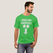 Naughty St Patricks Day Tickle Meine Kleeblätter D T-Shirt (Vorne ganz)