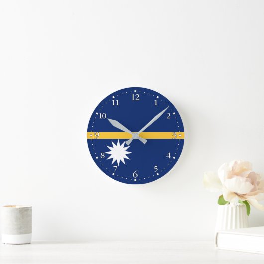 Nauru-Flagge Runde Wanduhr (Zuhause)