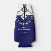 Nausea Blue White Monogram Lake House Flaschenkühler (Rückseite)