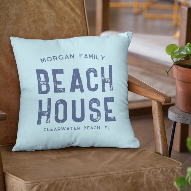 Nautic Aqua Blue & White Beach House Name Kissen (Von Creator hochgeladen)