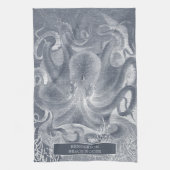 Nautic Coastal Beach House Blue White Octopus Geschirrtuch (Vertikal)