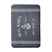Nautic Dark Navy Rustic Anchor | Ihr Bootname Badematte (Vorderseite Vertikal)
