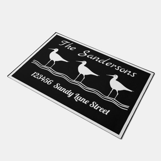 Nautic Modern Schwarz-weiß Sandpipers Doormat Fußmatte (Schrägansicht)